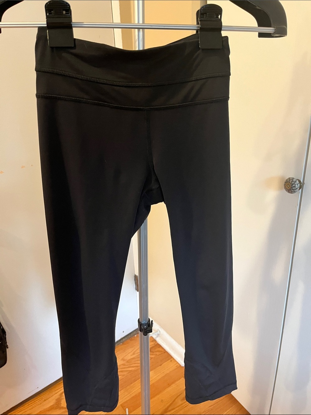 Lululemon Black Capri Leggings